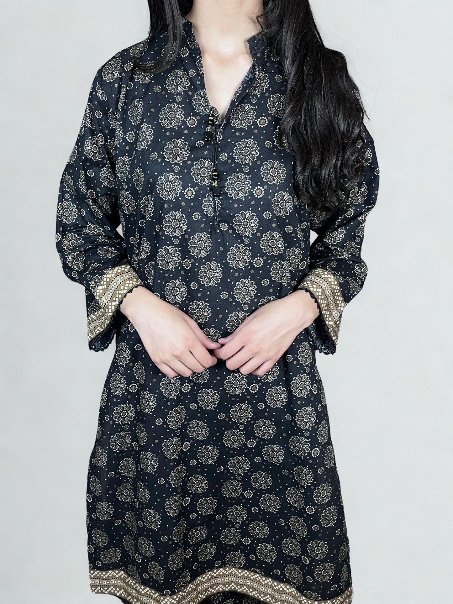 Mehtab-e-Siyah - 2pc Suit