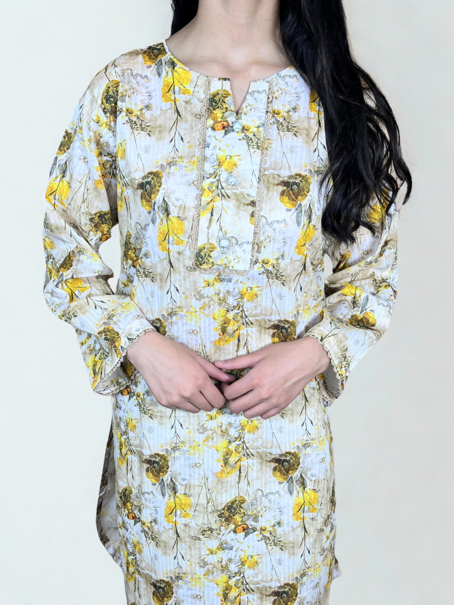 Gul-e-Sunehri - 2pc Suit